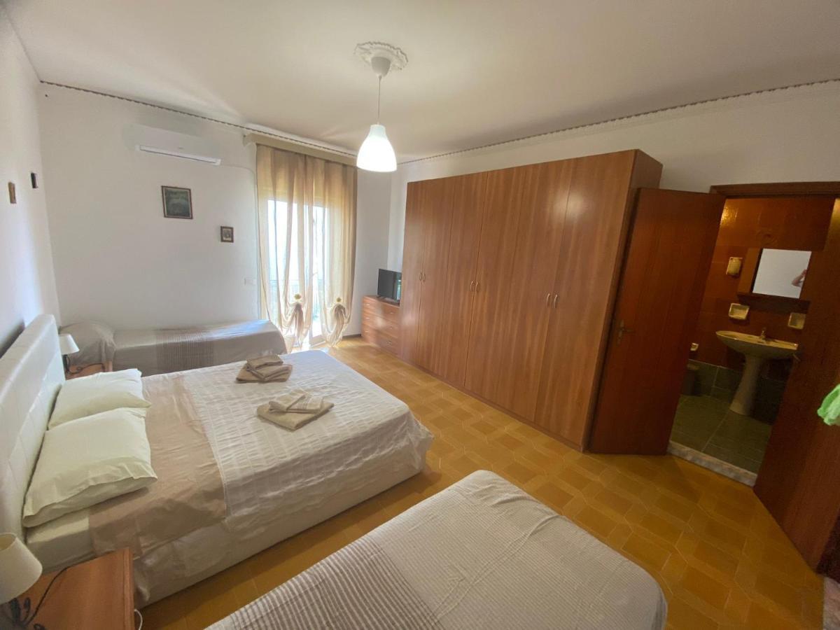 Mi 'Ffaciu E Mi Ricriu Casa Vacanze Castelmola Exterior foto